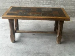 Table basse en chêne et ardoise – années 60-70