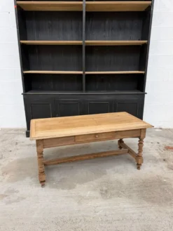 Table basse en chêne fin XIXème