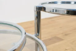 Table basse en chrome et verre de style mid-century par Milo Baughman, États-Unis, années 1970.