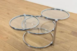 Table basse en chrome et verre de style mid-century par Milo Baughman, États-Unis, années 1970.