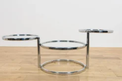 Table basse en chrome et verre de style mid-century par Milo Baughman, États-Unis, années 1970.