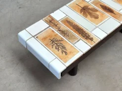 Table basse en céramique blanche Roger Capron