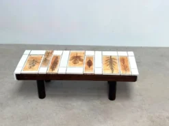Table basse en céramique blanche Roger Capron