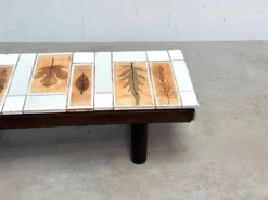 Table basse en céramique blanche Roger Capron