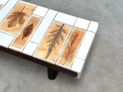 Table basse en céramique blanche Roger Capron