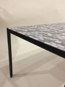 Table basse en céramique grise années 60