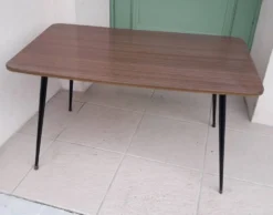 Table basse en formica