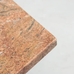 Table basse en granit des années 1970