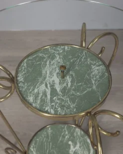 Table basse en laiton doré et verre des années 1950, design italien.