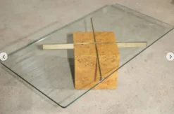 Table basse en loupe d'orme et verre trempé par Jean-Claude Mahey pour Roche Bobois