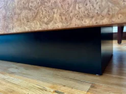 Table basse en loupe d’orme vintage