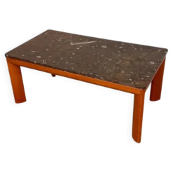 Table basse en marbre fossilisé moderniste des années 1970 avec base en bois