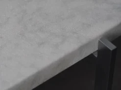 Table basse en marbre roulé par Poul Kjaerholm pour Fritz Hansen, Danemark, années 1990.