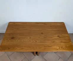 Table basse en orme 80'