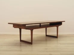Table basse en palissandre danois avec étagère, années 1960