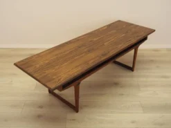Table basse en palissandre danois avec étagère, années 1960