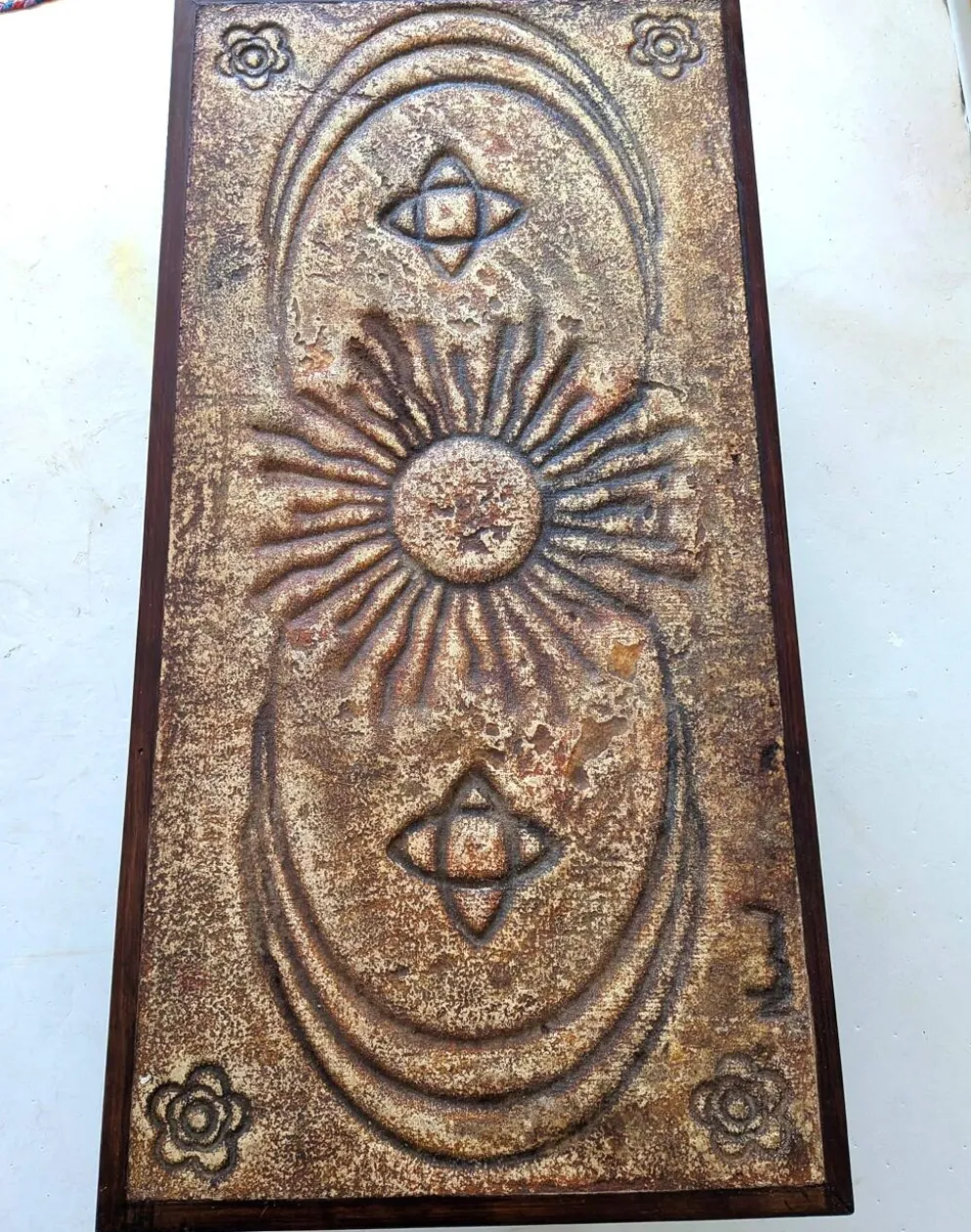 Table basse en pierre de lave émaillée de François Chaty