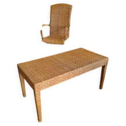 Table basse en rotin