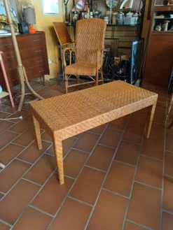 Table basse en rotin