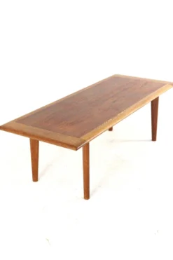 Table basse en teck avec chêne - moderne du milieu du siècle - vintage
