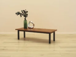 Table basse en teck danois avec base en métal, années 1960