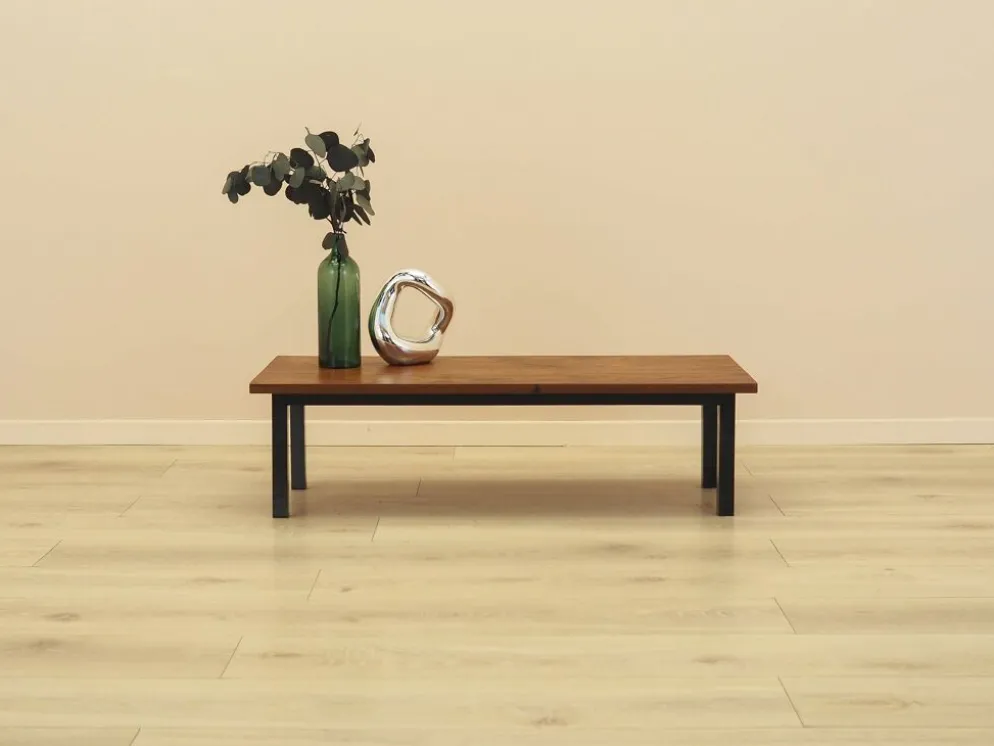 Table basse en teck danois avec base en métal, années 1960