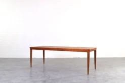 Table basse en teck danois du milieu du siècle par Johannes Andersen pour CFC Silkeborg