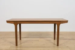 Table basse en teck de style mid-century moderne de McIntosh, années 1960