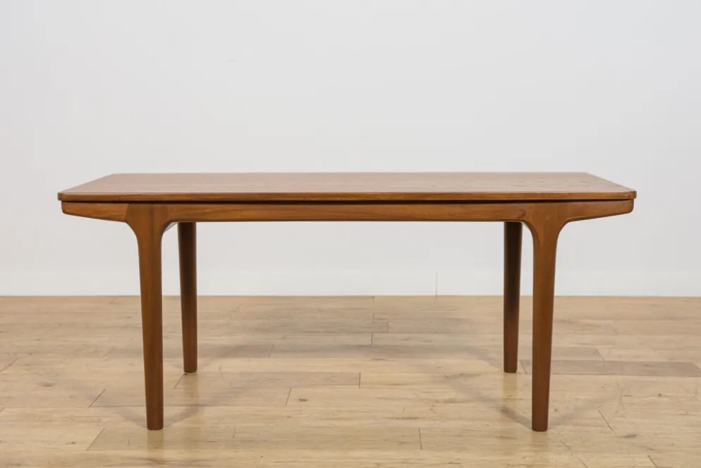 Table basse en teck de style mid-century moderne de McIntosh, années 1960