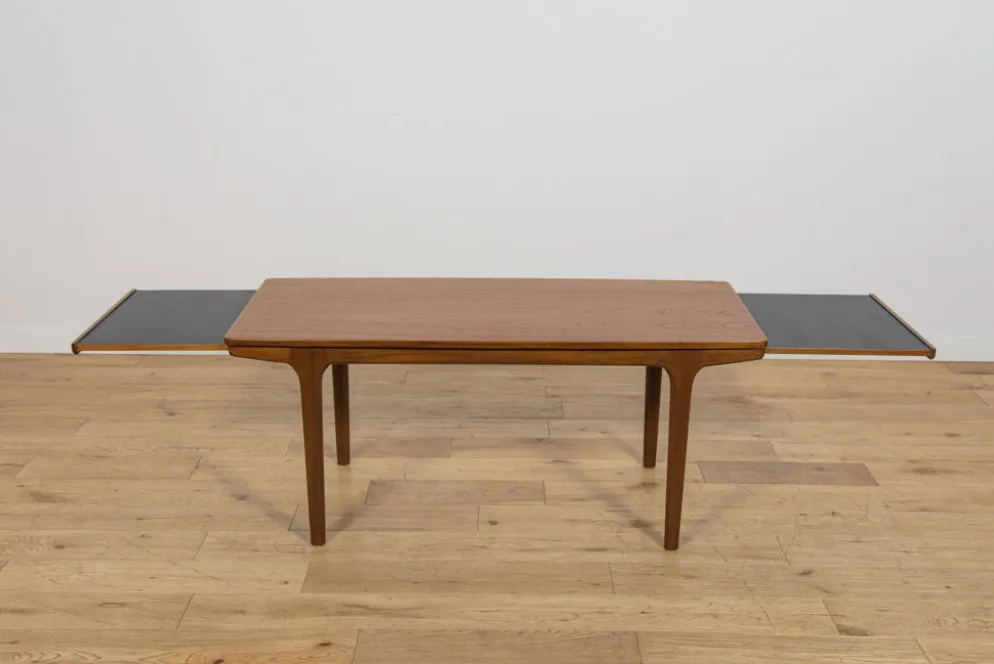Table basse en teck de style mid-century moderne de McIntosh, années 1960