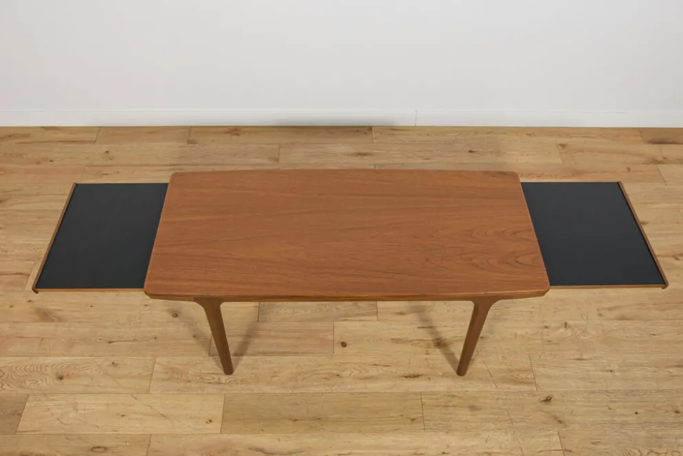 Table basse en teck de style mid-century moderne de McIntosh, années 1960