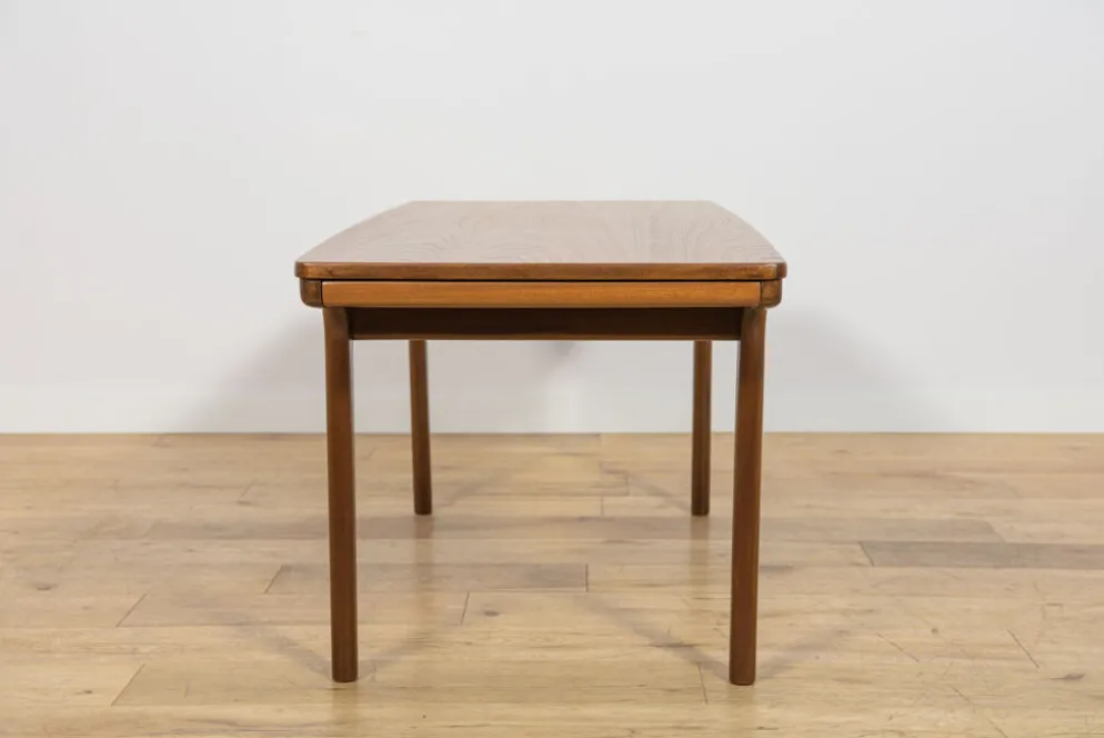 Table basse en teck de style mid-century moderne de McIntosh, années 1960