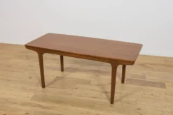 Table basse en teck de style mid-century moderne de McIntosh, années 1960