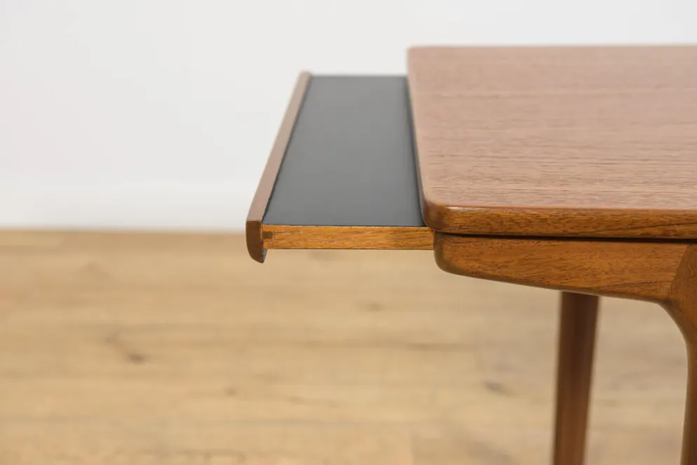 Table basse en teck de style mid-century moderne de McIntosh, années 1960