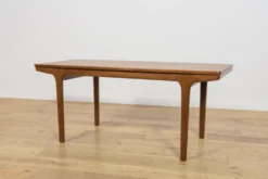 Table basse en teck de style mid-century moderne de McIntosh, années 1960