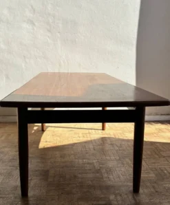 Table basse en teck G Plan des années 1960