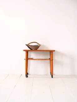 Table basse en teck à roulettes des années 1960