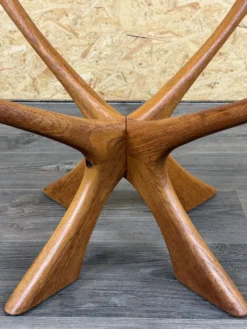 Table basse en teck T118 des années 1960-1970 par Illum Wikkelso pour Niels Eilersen