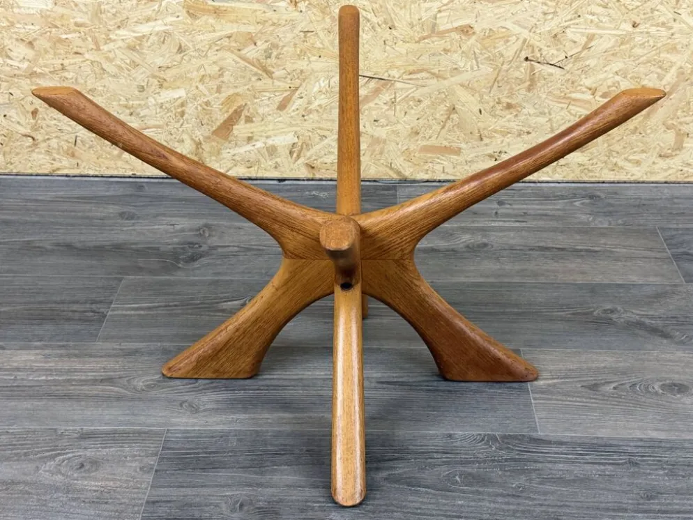Table basse en teck T118 des années 1960-1970 par Illum Wikkelso pour Niels Eilersen