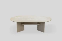 Table basse en travertin italien vintage, années 1970.