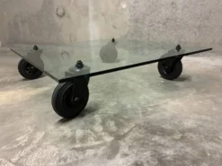 Table basse Gae Aulenti par Fontana Arte