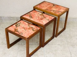 Table basse gigogne en marbre 1960