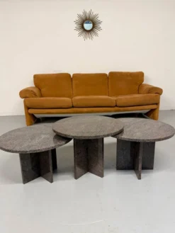 Table basse gigogne 3 éléments rond en granit design années 70 vintage