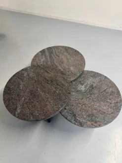 Table basse gigogne 3 éléments rond en granit design années 70 vintage