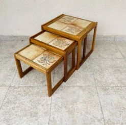 Table basse gigogne vintage 1960