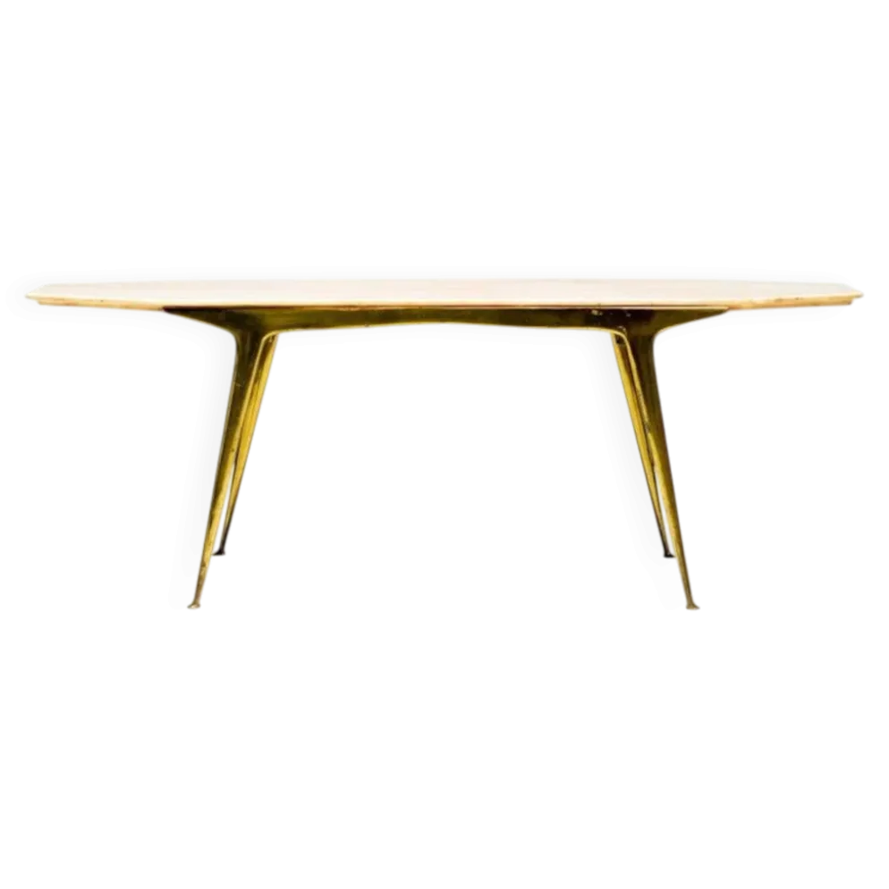 Table basse italienne élégante Carlo Di Carli avec base en laiton et plateau en marbre, 1950.