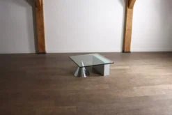 Table basse Kono de Lella et Massimo Vignelli pour Casigliani, Italie, vers 1984.
