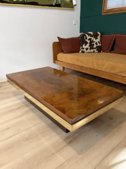 Table basse loupe d'orme et laiton 70' Roche Bobois