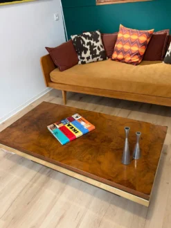 Table basse loupe d'orme et laiton 70' Roche Bobois