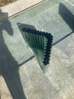 Table basse Luigi Massoni des années 80